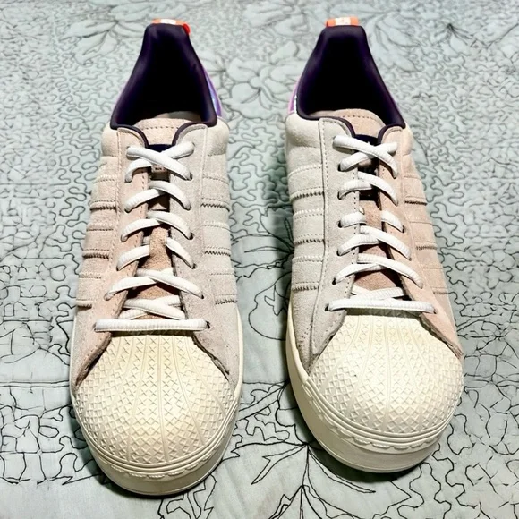 Adidas x Girls Are Awesome Superstar Plateau Women's size 8.5 FW8084 2020💛 - Picture 2 of 15